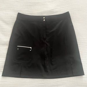 CHICOS Zenergy golf skirt Size 1.5 Never worn Black
